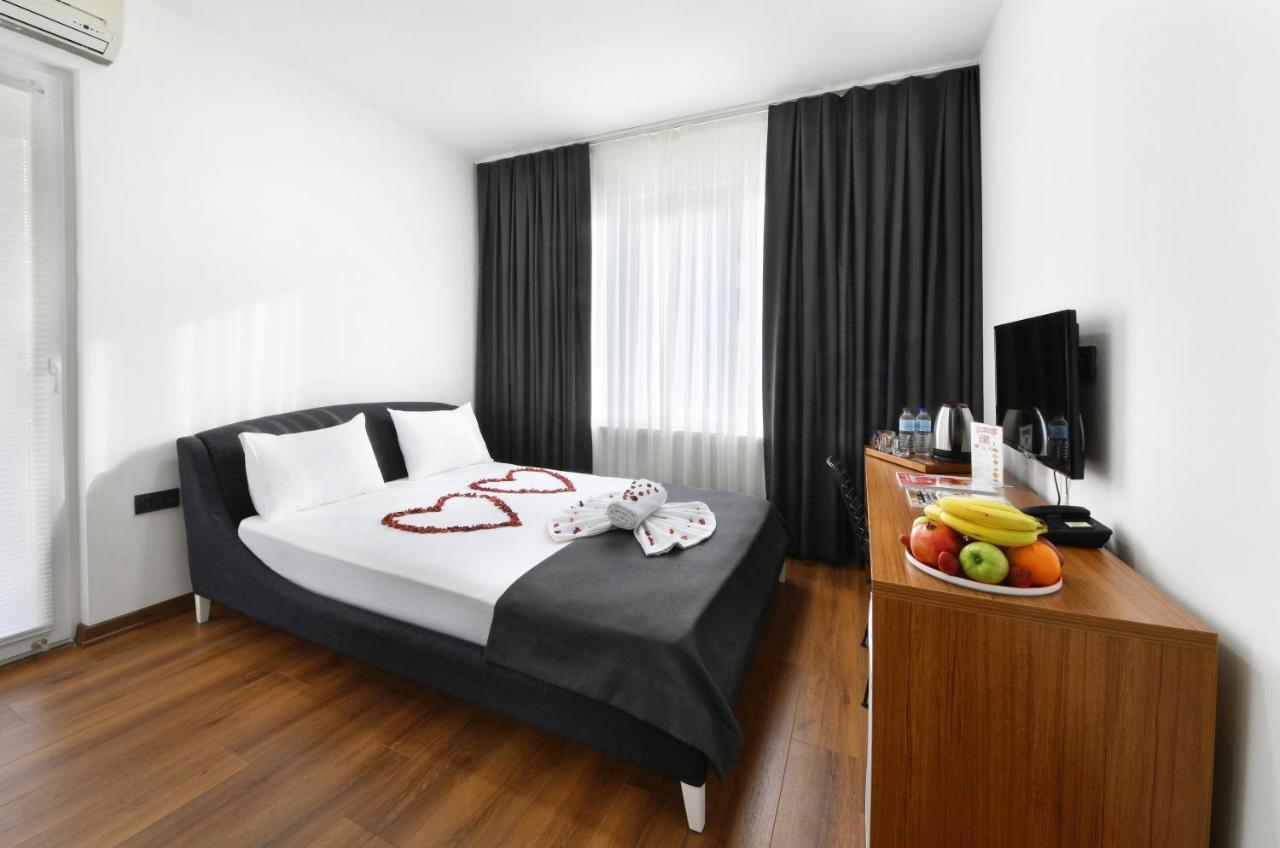 Nish Suites Atasehir Istanbul Bagian luar foto